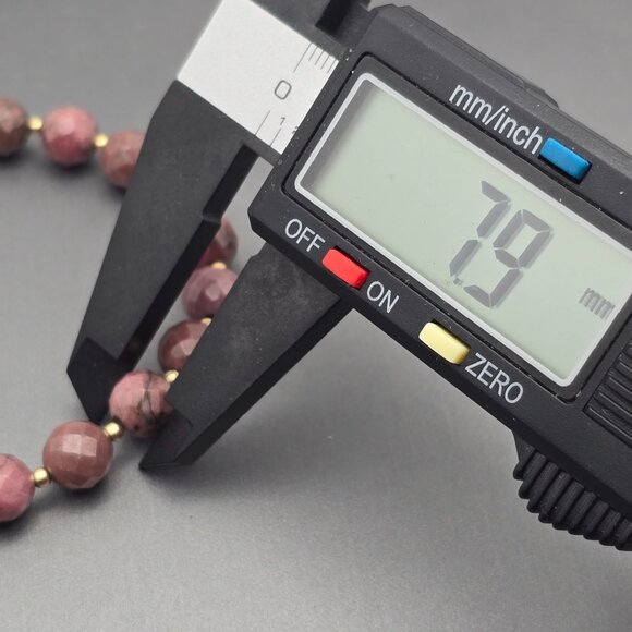 VTG Faceted 8mm Rhodonite Beaded Bracelet 7.25" 14k GF Spacers & Spring Ring - Picture 5 of 7